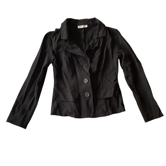 Avenue Collection Short Blazer - Picture 3 of 5